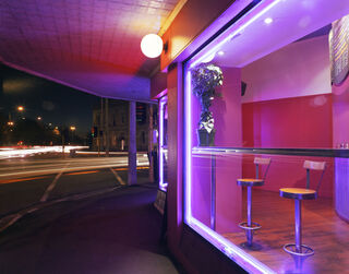 Gourmet Burger Bar (1996) 2/20