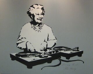 Queeny Rocks the Party